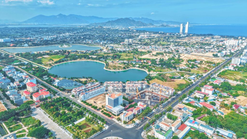 Khám phá tiến độ thi công Hacom Tower và kế hoạch bàn giao vào năm 2026
