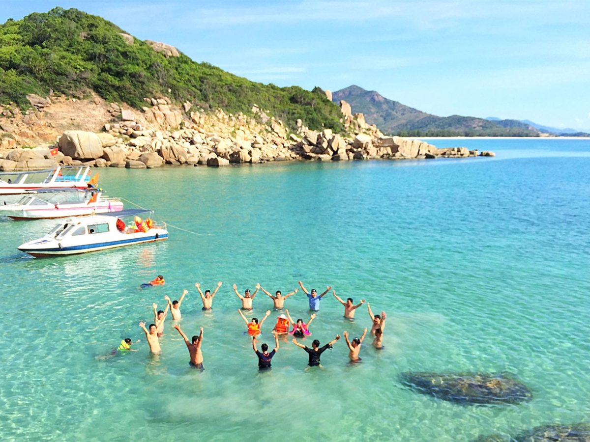 du-lich-bien-ninh-chu