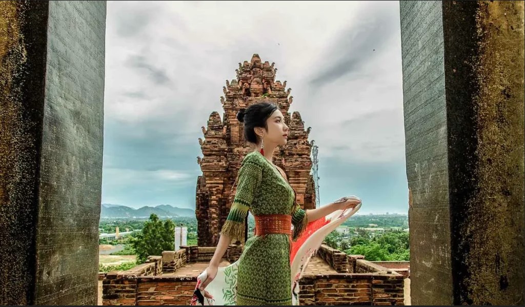 Lễ hội và văn hóa Tại Tháp Po Klong Garai
